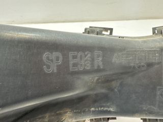 bontott BMW 3 E92 Jobb első Fék Hűtő Cső