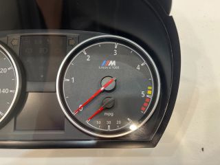 bontott BMW 3 E92 Kilométeróra