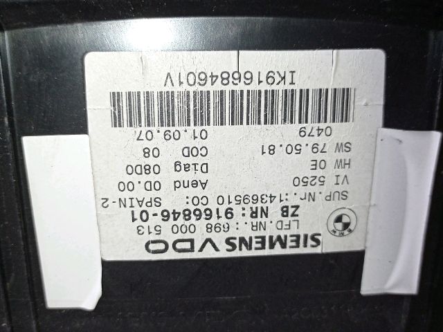 bontott BMW 3 E92 Kilométeróra