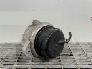 bontott BMW 3 E92 Motor Tartó Bak (Pozíciófüggetlen)