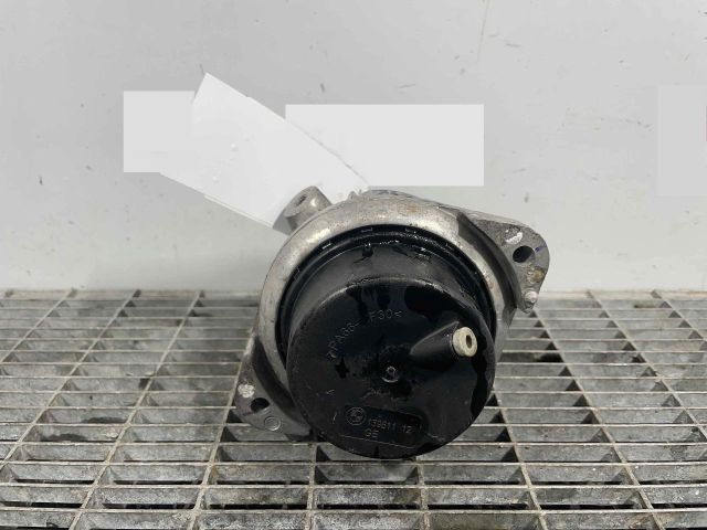 bontott BMW 3 E92 Motor Tartó Bak (Pozíciófüggetlen)