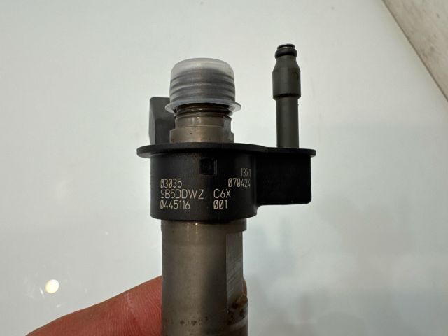 bontott BMW 3 E92 Porlasztó (1 db)