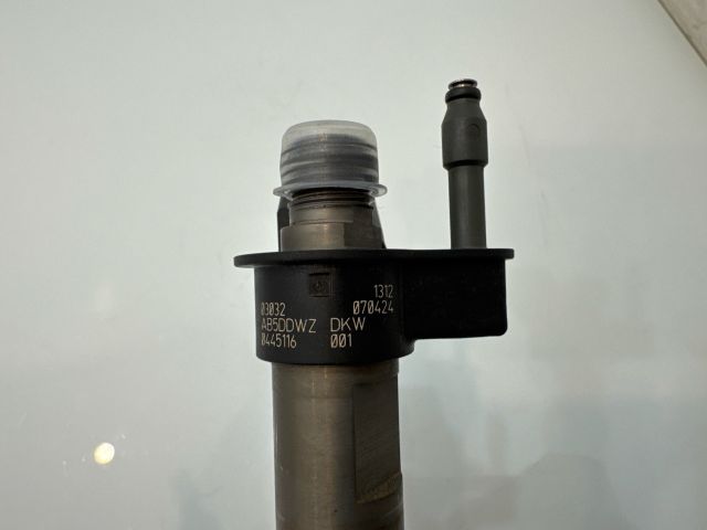 bontott BMW 3 E92 Porlasztó (1 db)