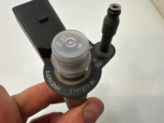 bontott BMW 3 E92 Porlasztó (1 db)