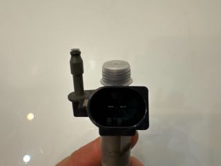 bontott BMW 3 E92 Porlasztó (1 db)