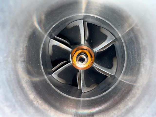 bontott BMW 3 E92 Turbó