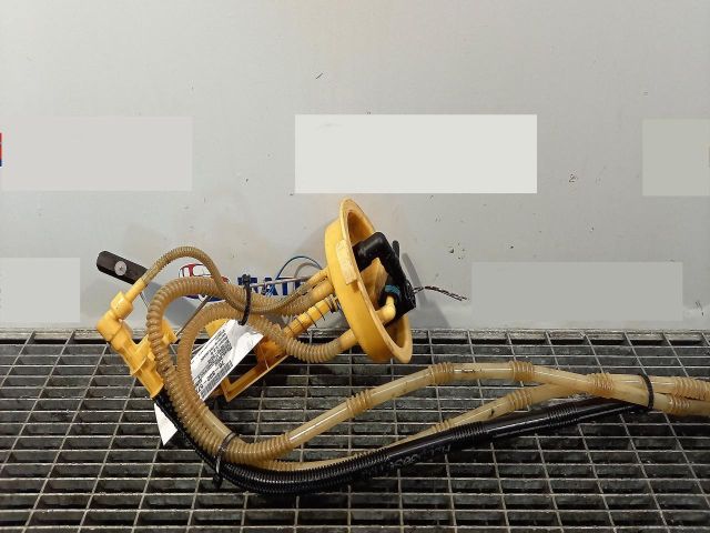 bontott BMW 3 E92 Üzemanyagszint Jeladó