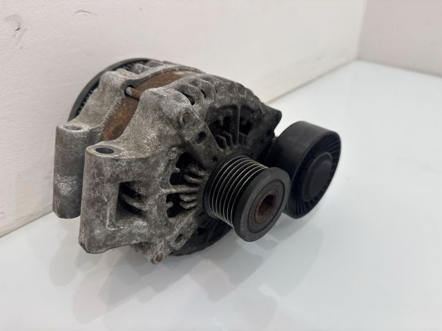 bontott BMW 3 E92 Generátor