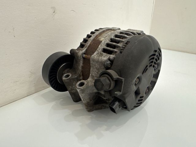 bontott BMW 3 E92 Generátor