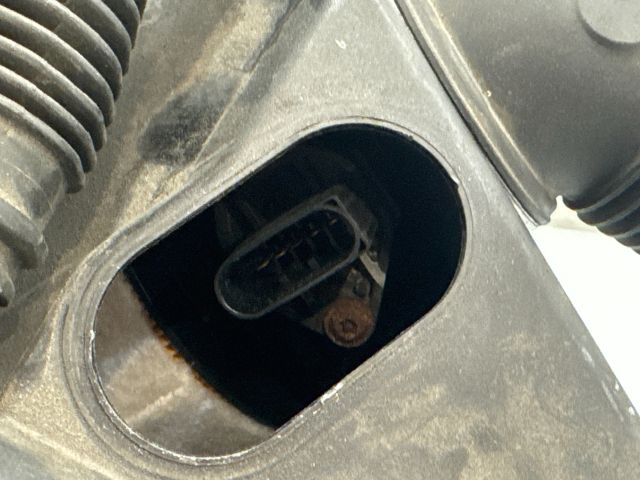 bontott BMW 3 E92 Légszűrő Ház