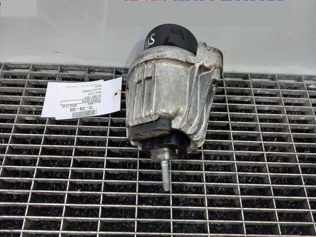 bontott BMW 3 E92 Motor Tartó Bak (Pozíciófüggetlen)