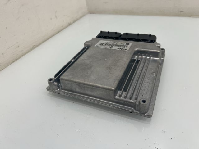 bontott BMW 3 E92 Motorvezérlő