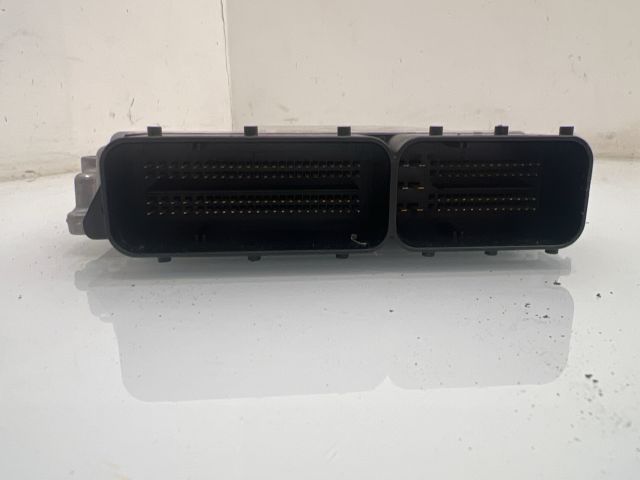 bontott BMW 3 E92 Motorvezérlő