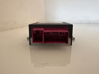 bontott BMW 3 E92 Üzemanyag Szivattyú Relé