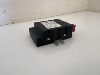 bontott BMW 3 E92 Üzemanyag Szivattyú Relé