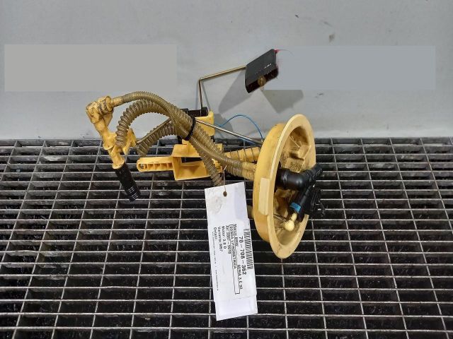 bontott BMW 3 E92 Üzemanyagszint Jeladó