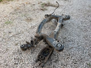 bontott BMW 3 E92 Hátsó Bölcső