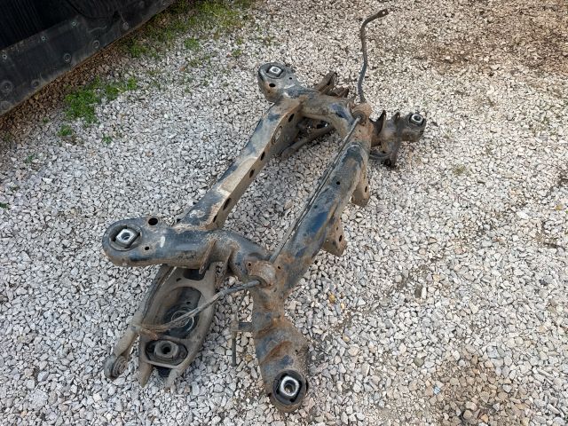 bontott BMW 3 E92 Hátsó Bölcső