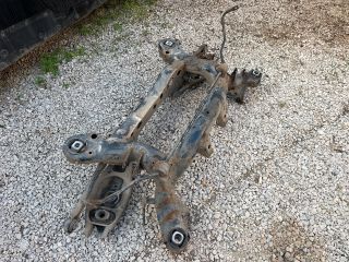 bontott BMW 3 E92 Hátsó Bölcső