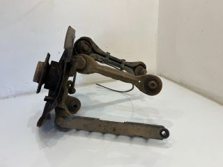 bontott BMW 3 E92 Jobb hátsó Csonkállvány