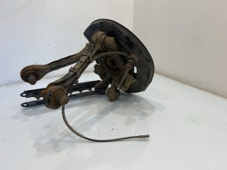 bontott BMW 3 E92 Jobb hátsó Csonkállvány