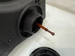 bontott BMW 3 E92 Kiegyenlítő Tartály