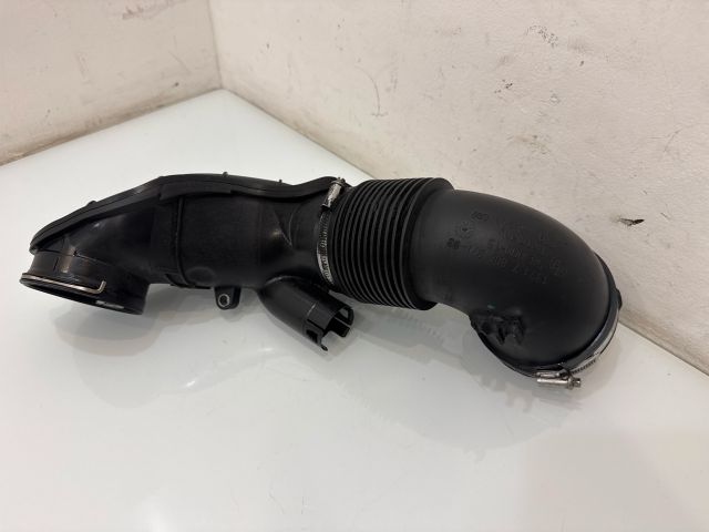 bontott BMW 3 E92 Légbeömlő Cső