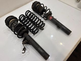 bontott BMW 3 E92 Rugó Szett