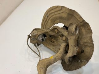 bontott BMW 3 E92 Bal első Csonkállvány Kerékaggyal