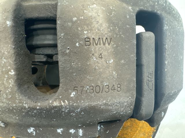 bontott BMW 3 E92 Első Pár Fék Szett (Nyereg, Tárcsa, Betét)