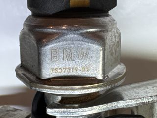 bontott BMW 3 E92 Nagynyomású Üzemanyag Gyűjtőcső