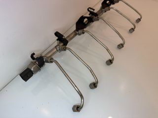 bontott BMW 3 E92 Nagynyomású Üzemanyag Gyűjtőcső