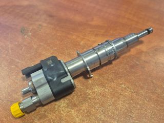 bontott BMW 3 E92 Porlasztó (1 db)