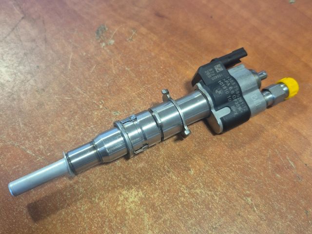 bontott BMW 3 E92 Porlasztó (1 db)