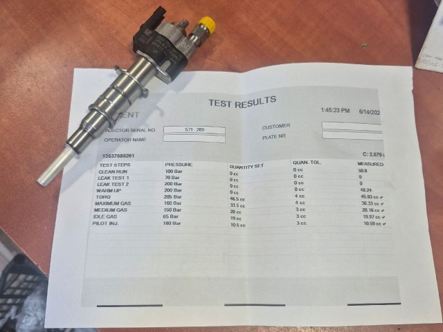 bontott BMW 3 E92 Porlasztó (1 db)
