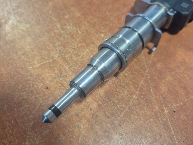 bontott BMW 3 E92 Porlasztó (1 db)