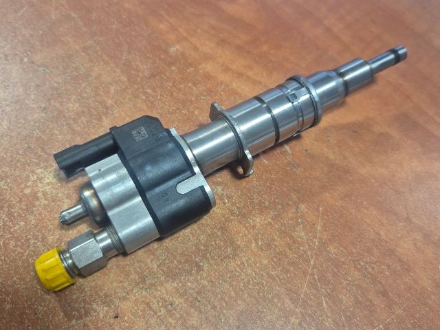 bontott BMW 3 E92 Porlasztó (1 db)