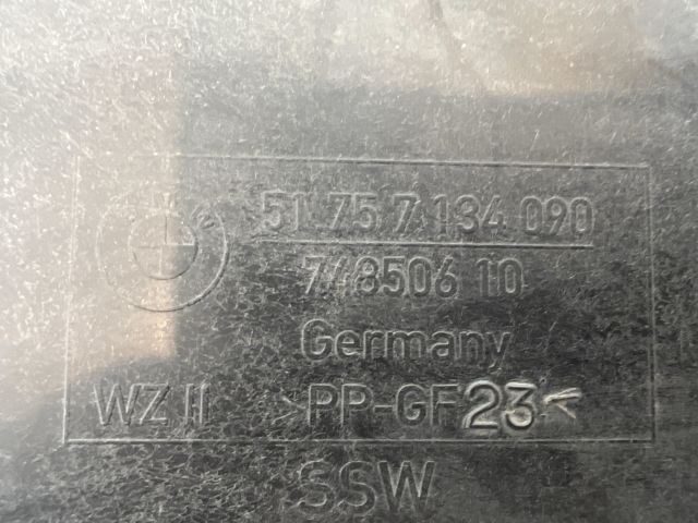 bontott BMW 3 E92 Alsó Motorburkolat