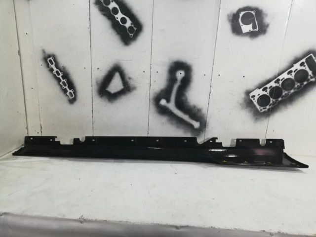 bontott BMW 3 E92 Bal első Küszöb Díszléc