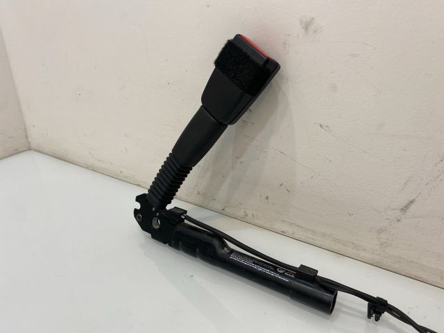 bontott BMW 3 E92 Bal első Övfeszítő