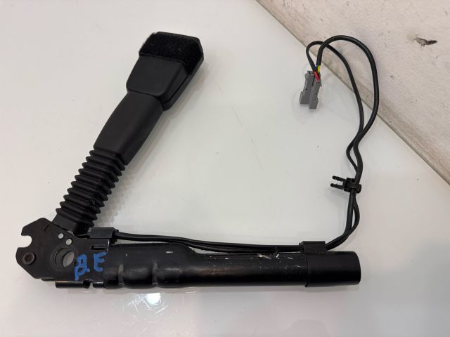 bontott BMW 3 E92 Bal első Övfeszítő