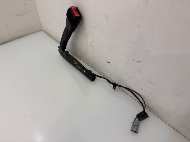 bontott BMW 3 E92 Bal első Övfeszítő