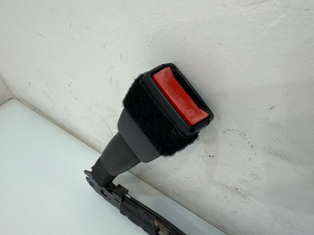 bontott BMW 3 E92 Bal első Övfeszítő