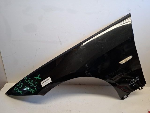 bontott BMW 3 E92 Bal első Sárvédő