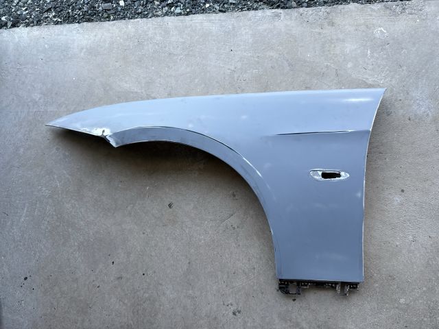 bontott BMW 3 E92 Bal első Sárvédő