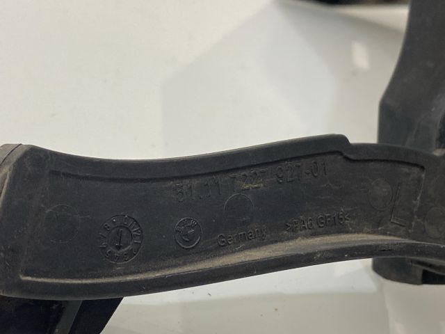 bontott BMW 3 E92 Bal Fényszóró Tartó