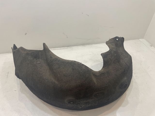 bontott BMW 3 E92 Bal hátsó Dobbetét (Kerékjárati, Műanyag)