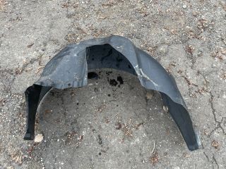 bontott BMW 3 E92 Bal hátsó Dobbetét (Kerékjárati, Műanyag)