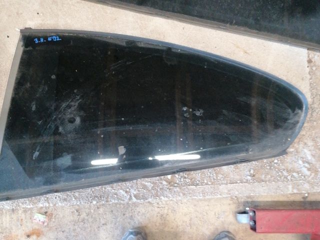 bontott BMW 3 E92 Bal hátsó Fixüveg (Ajtóban)