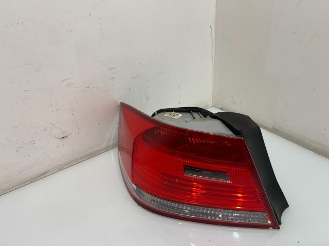 bontott BMW 3 E92 Bal Külső Hátsó Lámpa